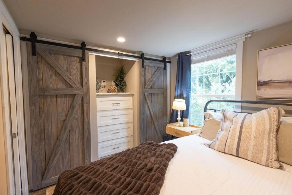 Pet Friendly Tiny House Rental With New Access To Guadalupe River Nbtx 新布朗费尔斯 外观 照片