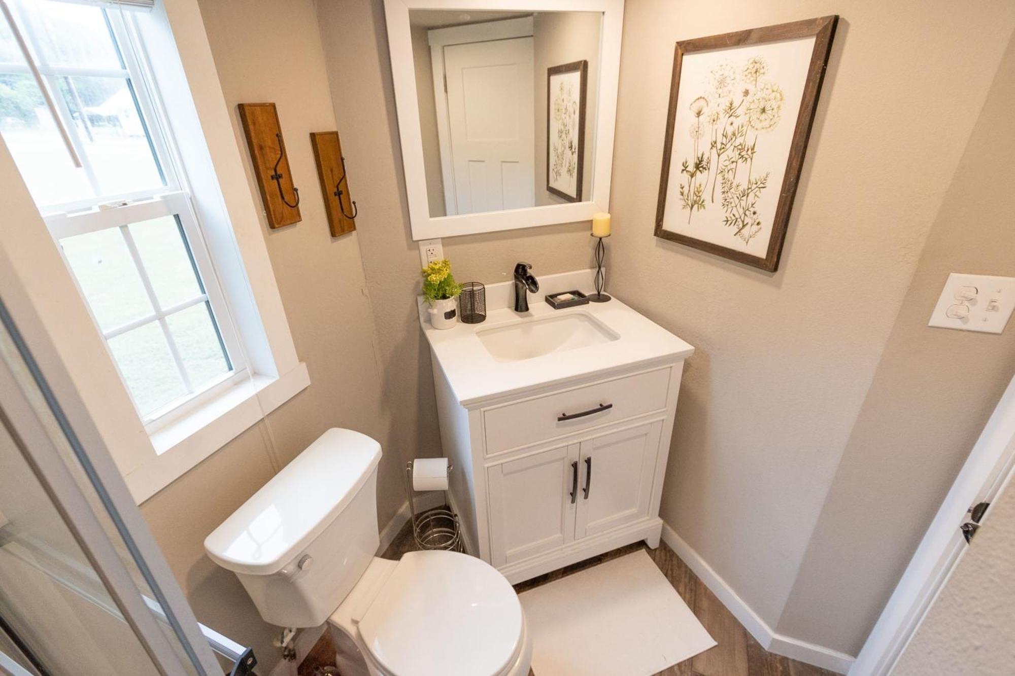 Pet Friendly Tiny House Rental With New Access To Guadalupe River Nbtx 新布朗费尔斯 外观 照片